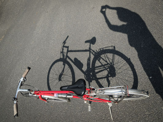Osenbruegge_Klaus_Selbstportrait mit Fahrrad