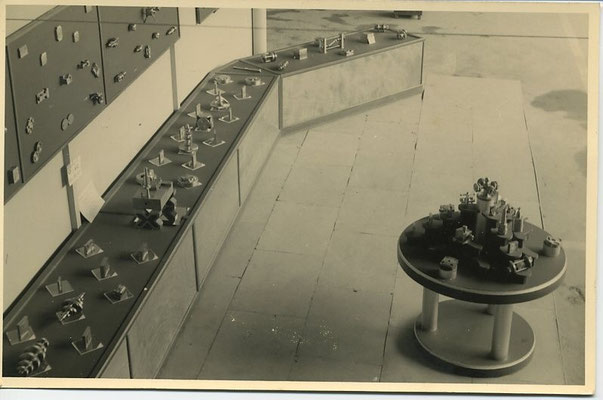 1945-Exposition Rénovation des Métiers au Parc des Expositions à Toulouse.