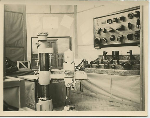 1945-Exposition Rénovation des Métiers au Parc des Expositions à Toulouse.