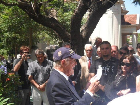2011 - Hans Eubel hält wiedereinmal "eine seiner berühmten sich wiederholenden Reden".