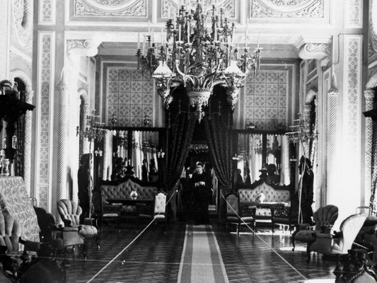 Audienzsaal im Schloß.