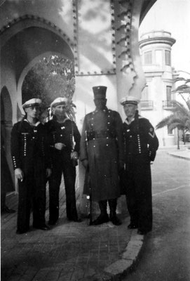 Begegnungen in Tétouan - mein Vater, zweiter von Links.