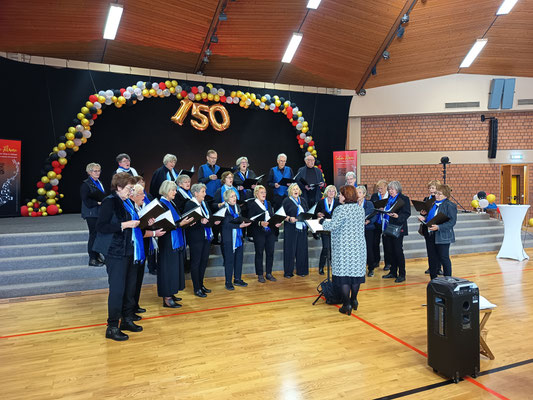 Unsere befreundeten Gäste: Der "Volkschor Niedervellmar"