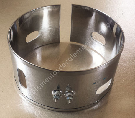 Banda sin cierre, terminal tornillo a 180° (varios ojales).