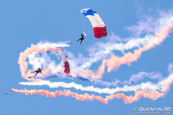 Phenix Ambassadeurs parachutistes Donne-toi des Ailes Aero Club de Franche-Comte Dole 2026