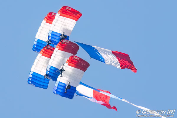 Phenix Ambassadeurs parachutistes Donne-toi des Ailes Aero Club de Franche-Comte Dole 2026