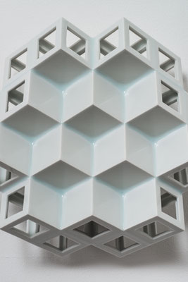 Lattice receptacle‐Monocrystal 2, 2014, Porcelain, h.25.5×w.25.5×d.11cm