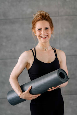 Yoga-Trainerin