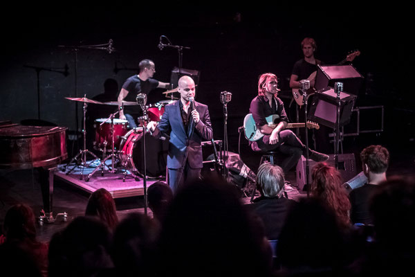 Photo by Alex Chepa