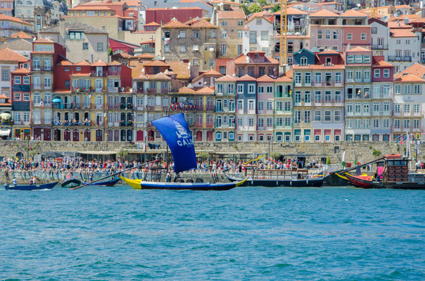  Ribeira and the Douro from Gaia ©Porto Moments