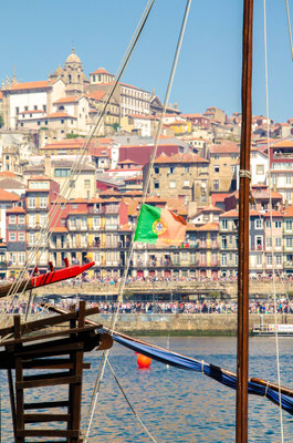  Porto historical center from Gaia ©Porto Moments