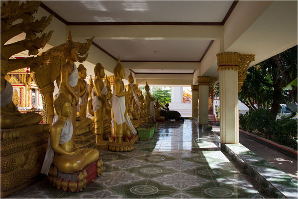 Wat That Luang 18