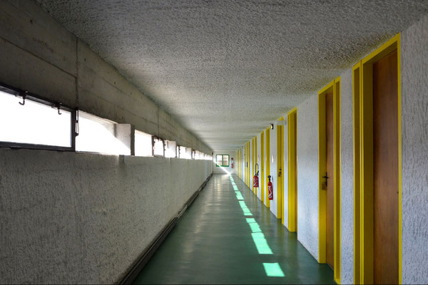 Le Corbusier 12 - Couvent de la Tourette - Eveux