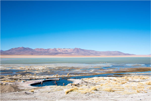 Sur la route 01 - Bains