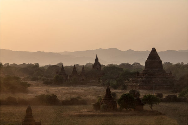 Bagan - Coucher de soleil depuis Shwe San Daw 03