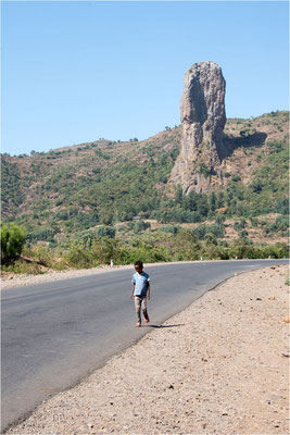 ETHIOPIE - Chutes du Nil Bleu - Sur la route 01 -Doigt de Dieu