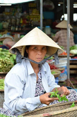 Hué - Le Marché 08