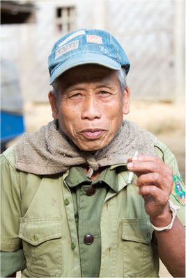 Portraits Là-bas 126 - Laos