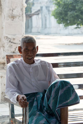 Mandalay - Pagode Kuthodaw 04