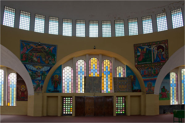 ETHIOPIE - Axoum - Sainte Marie de Sion 05 - Nouvelle église