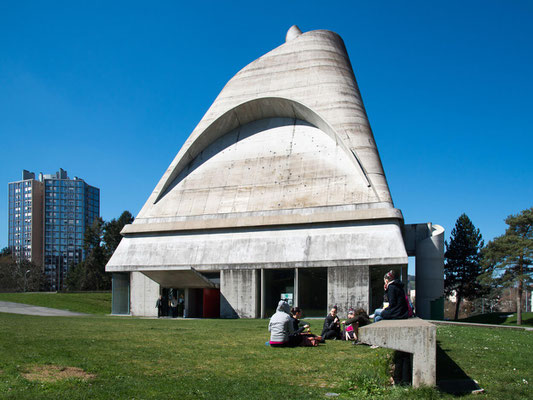 Le Corbusier 20 - Eglise St Pierre - Firminy