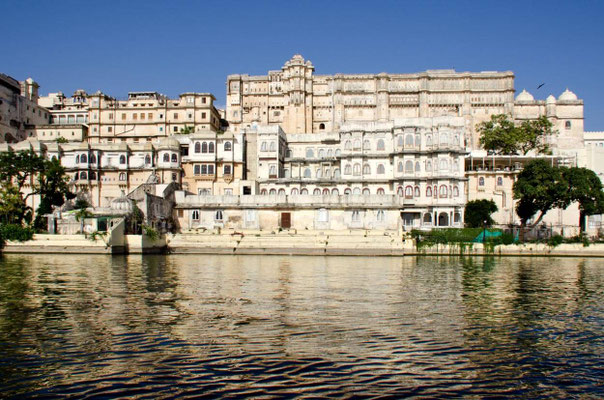 Udaipur 02 - Lac Pichola -City Palace
