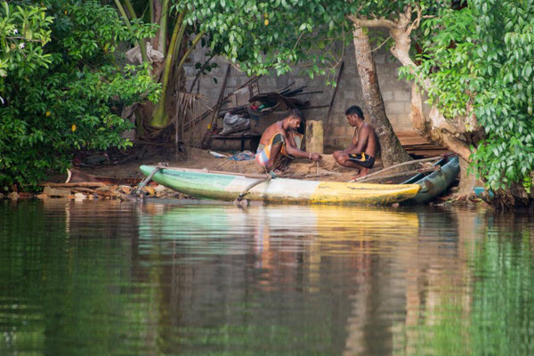 Au fil du Madu Ganga 01