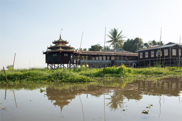 Lac Inlé - Monastère Nga Phe Chaung 05