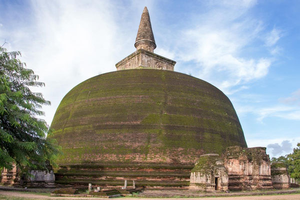 Polonnaruwa 17 - Stupa (Tumulus funéraire) Rankoth Vehera