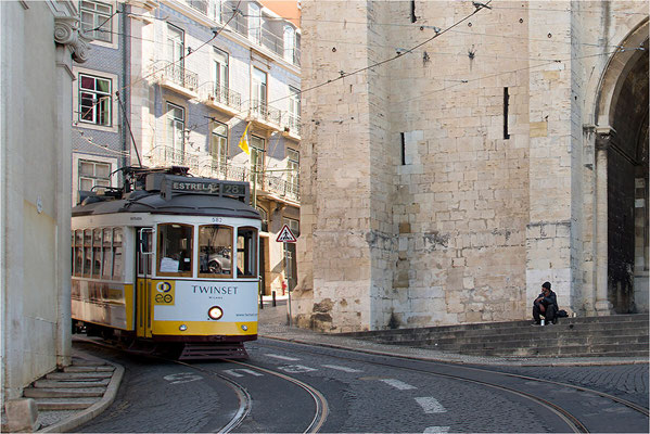 Lisbonne - Quartier Alfama 05 - Catedral Sé Patriarcal