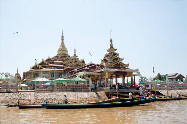 Lac Inlé - Pagode Phaung Daw Oo 01