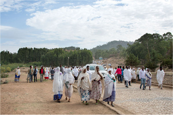 ETHIOPIE - Axoum - Ville  10 - Sortie de messe 