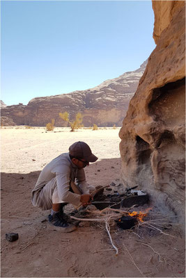 36 - Wadi Rum - Trail - Thé bédouin