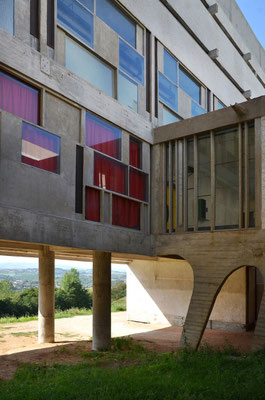 Le Corbusier 07 - Couvent de la Tourette - Eveux