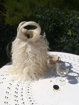 sac isotherme en toison feutree
