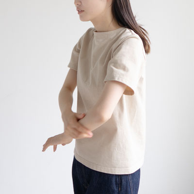 モデル身長：157cm size1　color：vintage lace