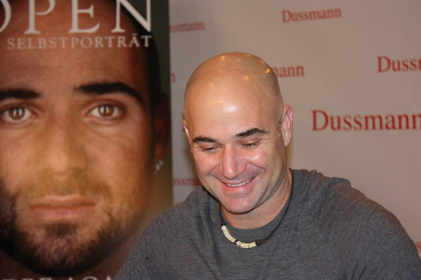 2009 - Andre Agassi - Berlin_05