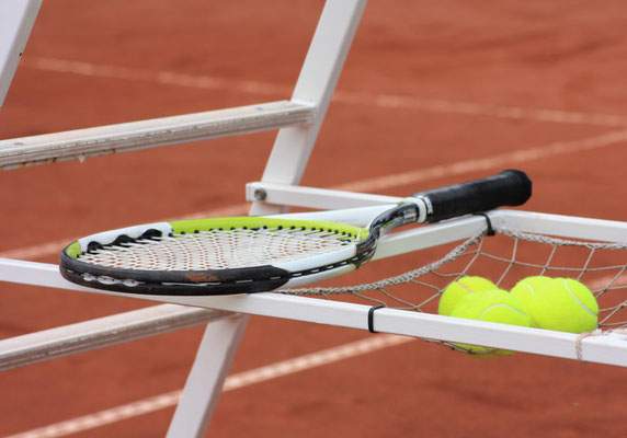 Tennisschläger und Bälle - Braunschweig - 2009