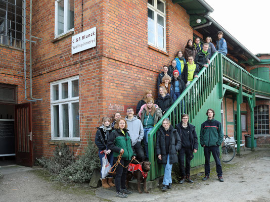 Die Gruppe der „JugendbauhüttlerInnen“ in Bad Segeberg