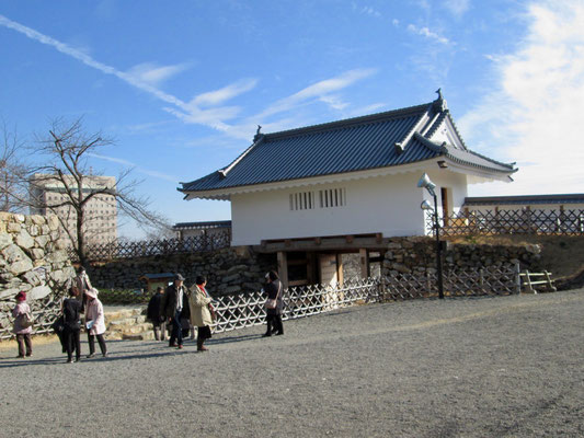 天守門
