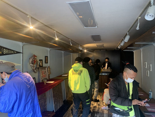 BAR MARBLE ROOM