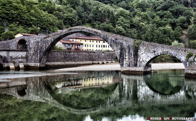 Ponte della Maddalena (detto del Diavolo) - Borgo a Mozzano