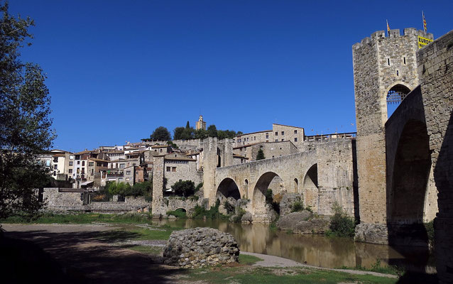 Besalú (Hauptstadt der Comarca Garrotxa)