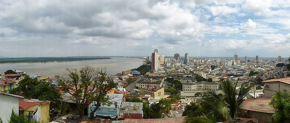Blick vom Cerro Santa Ana zur Innenstadt