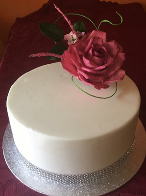 Hochzeitstorte Selber Machen Blumenkranz Torte Teil 1 Fondant