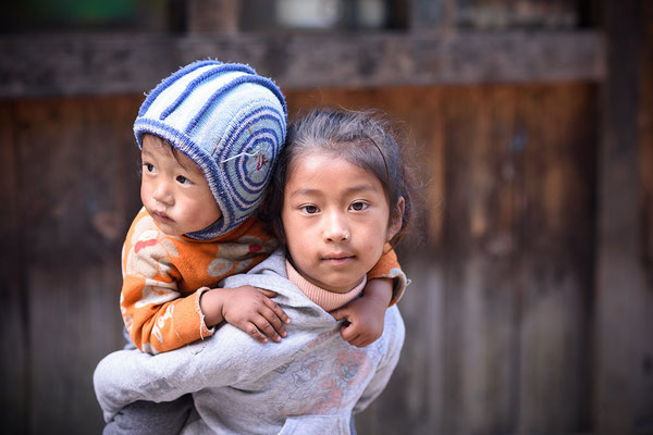 Kinder bei Lukla