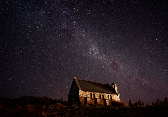 Kirche in Tekapo und Milchstraße