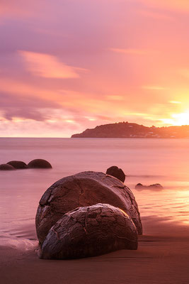 Moreaki Boulders