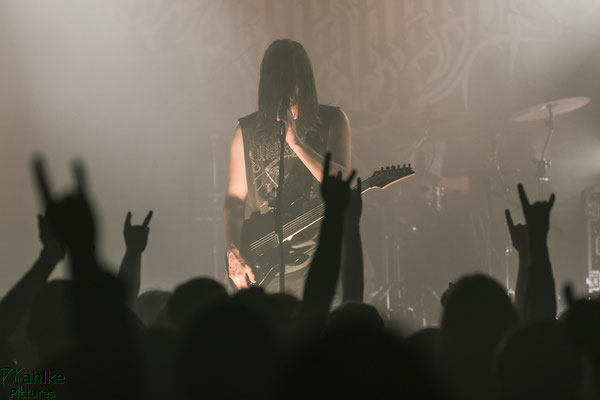 Der Weg Einer Freiheit || 10.04.2019 || Backstage München