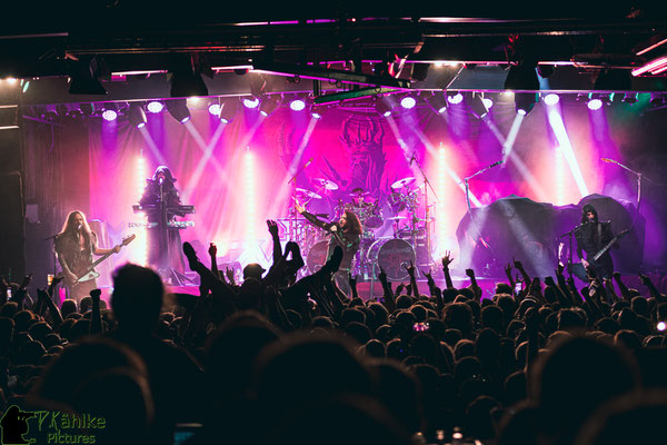 GLORYHAMMER | 06.01.2023 | Backstage München